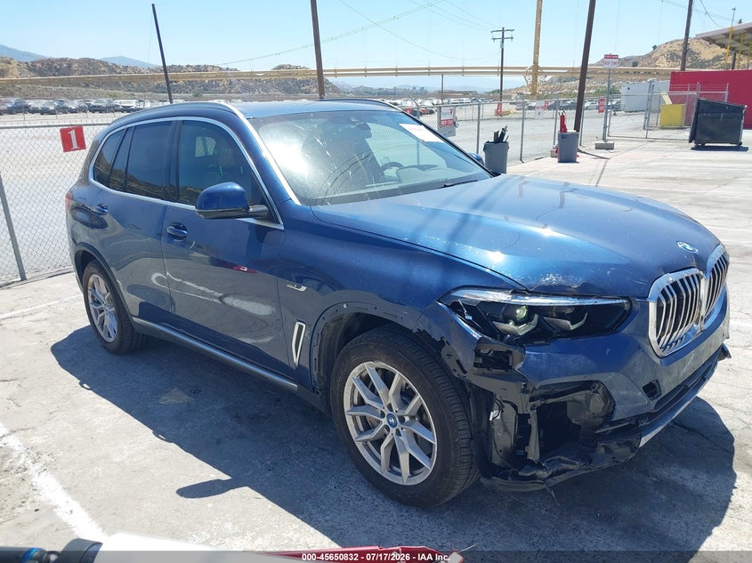 2022 BMW X5 VIN 5UXTA6C05N9J55072 IAAI salvage auction — RIGHT FRONT, Salvage Title, sold $19,600 on 2026-07-31 (photo 1)
