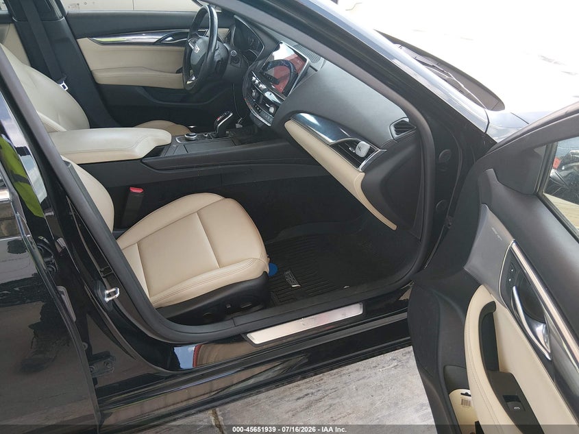 2020 Cadillac Ct5 VIN 1G6DX5RK9L0122135 IAAI salvage auction — NORMAL WEAR, Salvage Title, sold $14,100 on 2026-07-28 (photo 5)