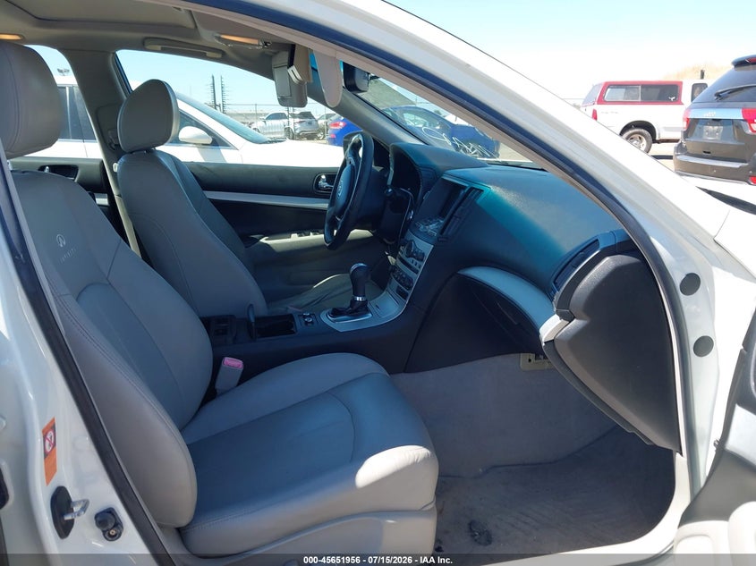 2009 Infiniti G37 VIN JNKCV61E39M310255 IAAI salvage auction — NORMAL WEAR, Clear - Dealer Only (California), sold $575 on 2026-07-29 (photo 5)