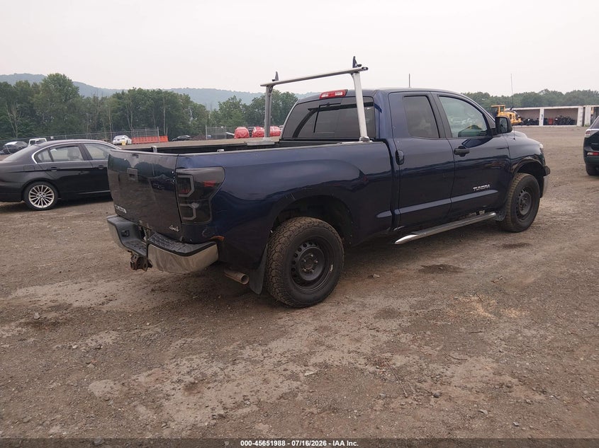 2010 Toyota Tundra VIN 5TFUM5F16AX013041 IAAI salvage auction — NORMAL WEAR, Clear (New Jersey), sold $2,450 on 2026-07-30 (photo 4)