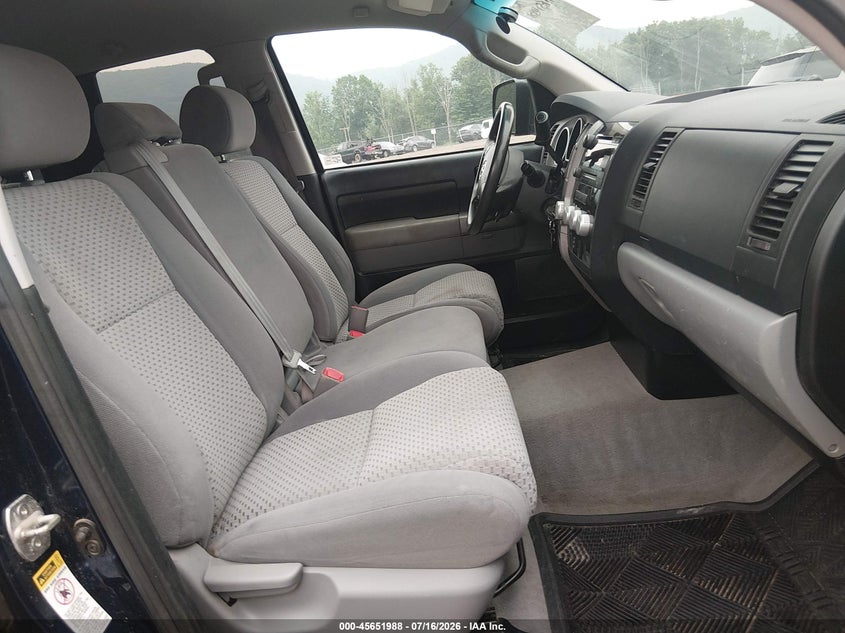 2010 Toyota Tundra VIN 5TFUM5F16AX013041 IAAI salvage auction — NORMAL WEAR, Clear (New Jersey), sold $2,450 on 2026-07-30 (photo 5)