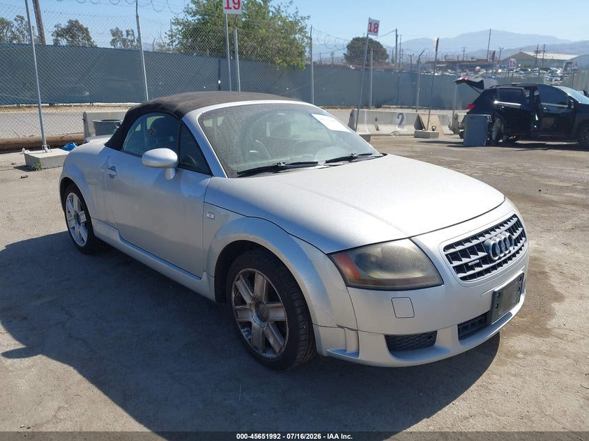 2004 Audi Tt VIN TRUUF28NX41020838 IAAI salvage auction — THEFT, Clear - Dealer Only (California), sold $1,600 on 2026-07-22 (photo 1)