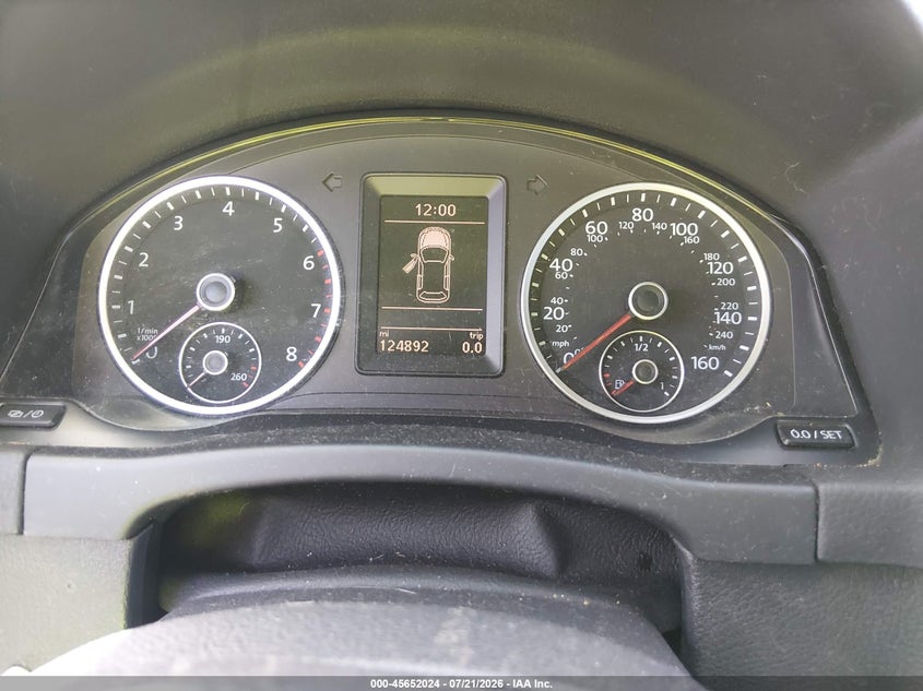 2014 Volkswagen Tiguan VIN WVGAV3AX4EW558727 IAAI salvage auction — NORMAL WEAR, Wait Title, sold $1,400 on 2026-08-10 (photo 7)