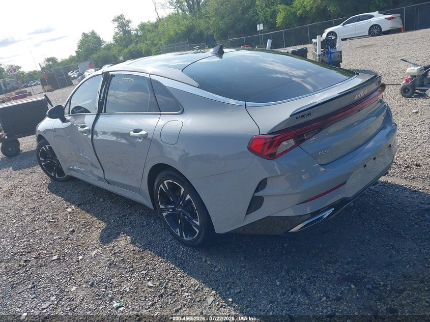 2022 Kia K5 VIN 5XXG64J21NG108993 IAAI salvage auction — SIDE, Wait Title, sold $8,700 on 2026-08-01 (photo 3)