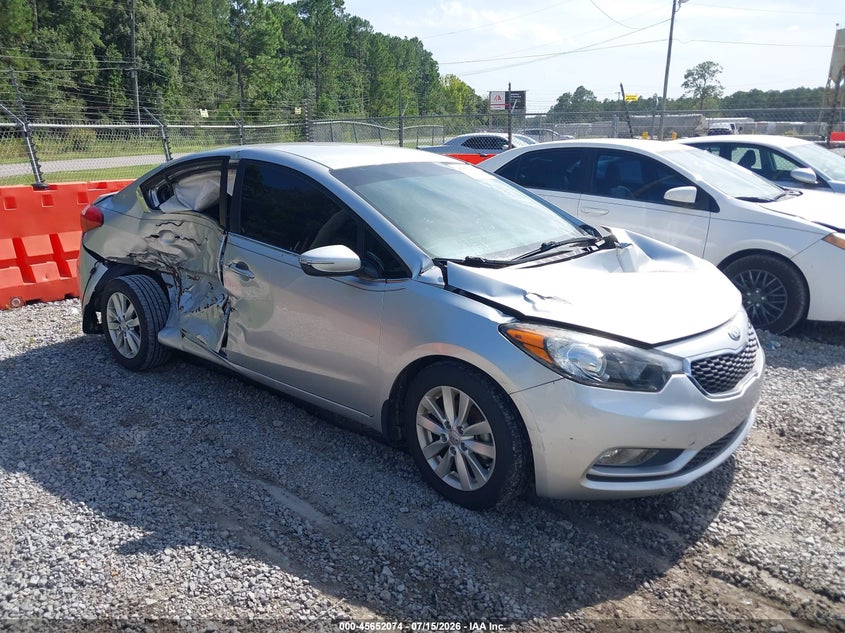 2014 Kia Forte VIN KNAFX4A82E5090289 IAAI salvage auction — NORMAL WEAR, Clear (Mississippi), sold $350 on 2026-07-31 (photo 1)