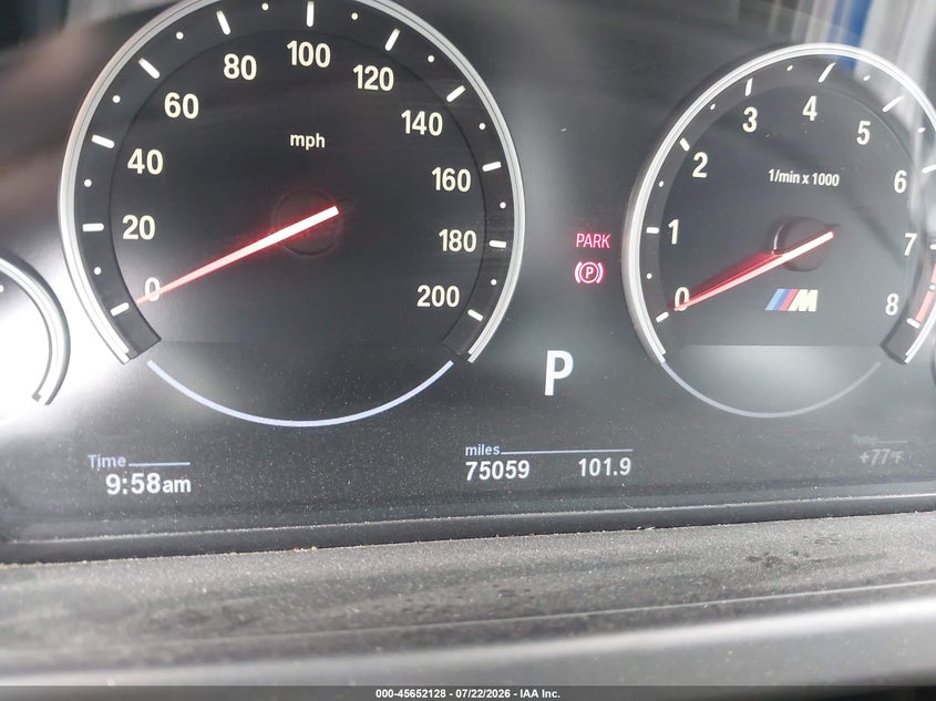 2013 BMW M6 VIN WBSLX9C50DC968763 IAAI salvage auction — THEFT, Wait Title, sold $7,200 on 2026-08-05 (photo 7)
