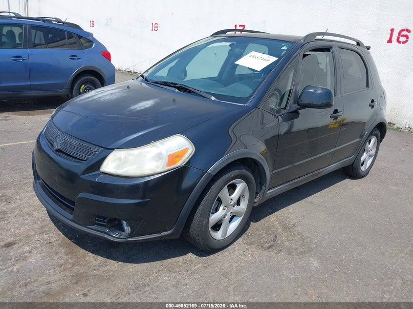 2008 Suzuki Sx4 VIN JS2YB417385103305 IAAI salvage auction — NORMAL WEAR, Clear-Dealer Only (Oregon), sold $575 on 2026-07-30 (photo 2)