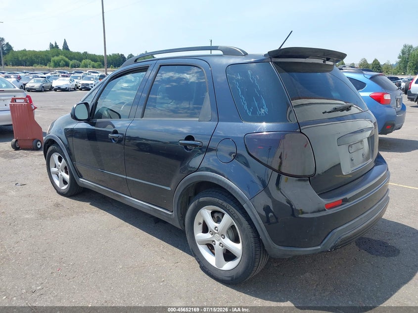 2008 Suzuki Sx4 VIN JS2YB417385103305 IAAI salvage auction — NORMAL WEAR, Clear-Dealer Only (Oregon), sold $575 on 2026-07-30 (photo 3)