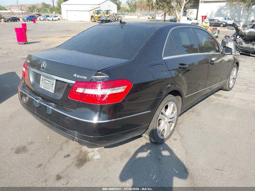 2010 Mercedes-benz E-class VIN WDDHF8HB0AA233450 IAAI salvage auction — NORMAL WEAR, Clear - Dealer Only (California), sold $850 on 2026-08-01 (photo 4)