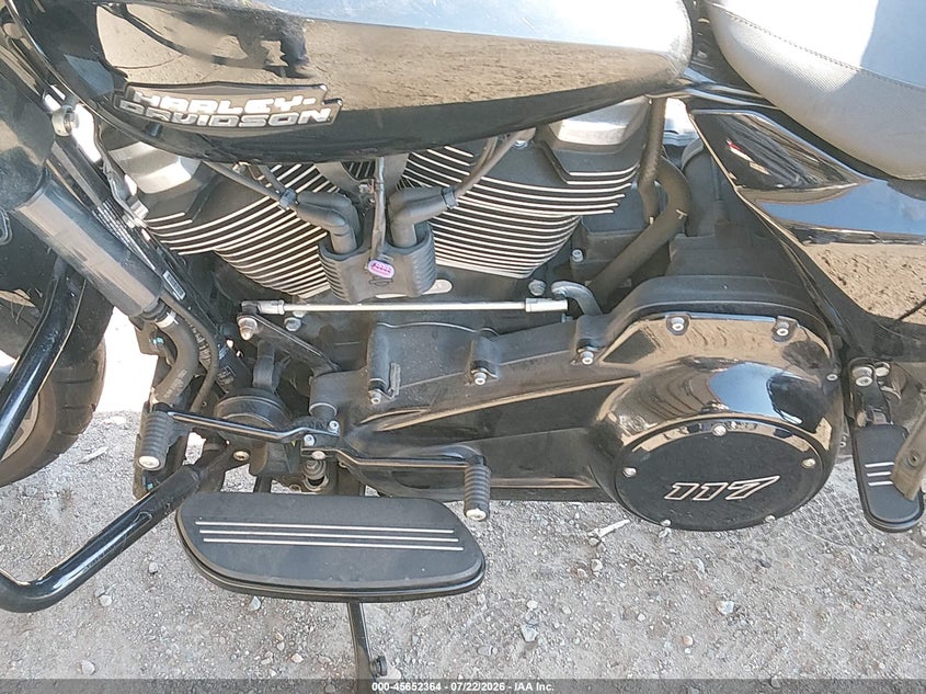 2024 Harley-davidson Road glide VIN 1HD1KH723RB622726 IAAI salvage auction — SIDE, Wait Title, sold $9,700 on 2026-09-08 (photo 9)