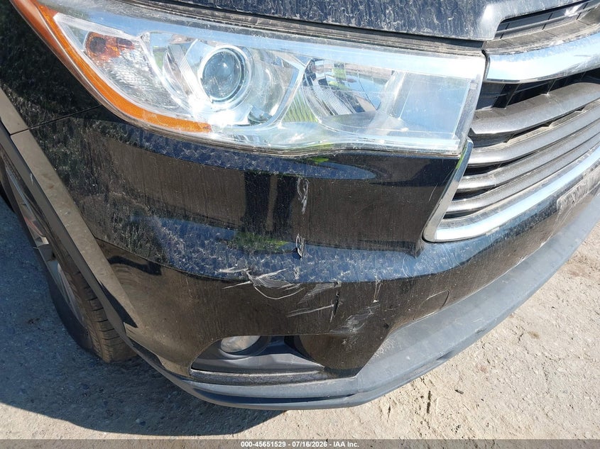 2015 Toyota Highlander VIN 5TDJKRFH9FS101754 IAAI salvage auction — UNKNOWN, Original (Maine), sold $75 on 2026-07-27 (photo 6)