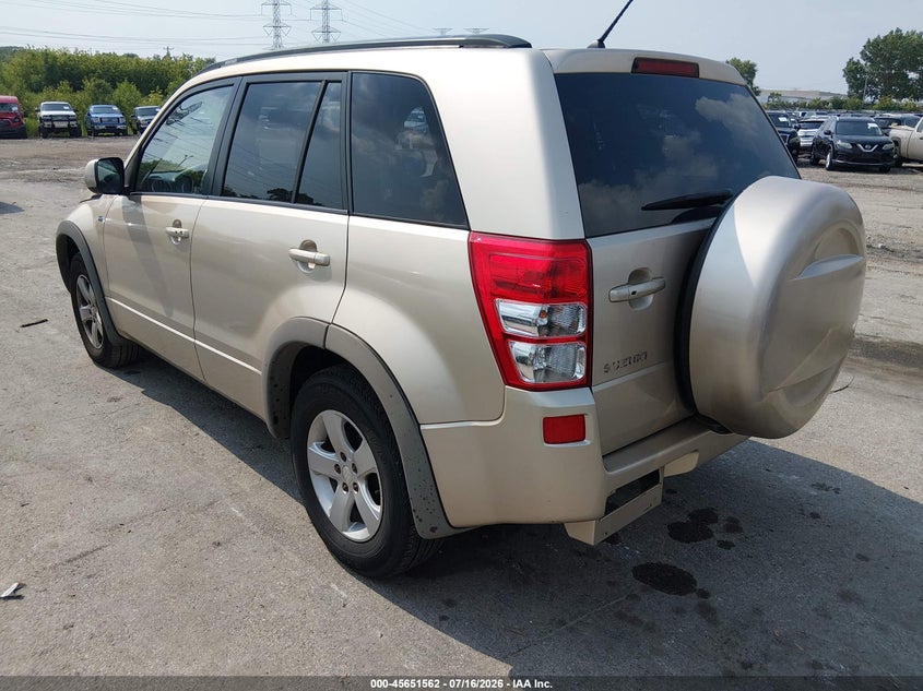 2006 Suzuki Grand vitara VIN JS3TD944564104392 IAAI salvage auction — NORMAL WEAR, Clear (Illinois), sold $675 on 2026-07-29 (photo 3)