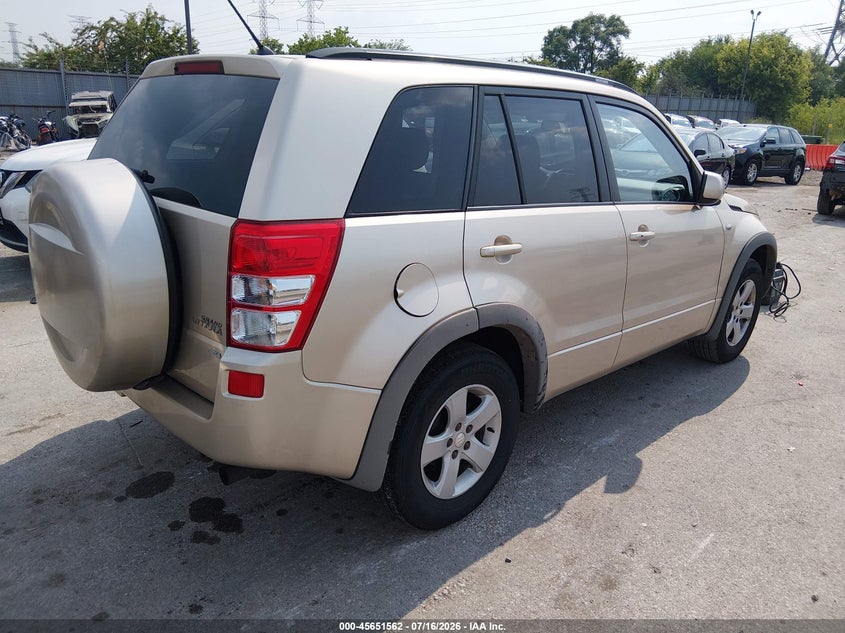 2006 Suzuki Grand vitara VIN JS3TD944564104392 IAAI salvage auction — NORMAL WEAR, Clear (Illinois), sold $675 on 2026-07-29 (photo 4)