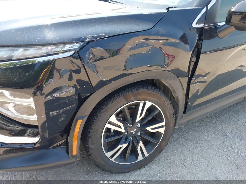 2025 Mitsubishi Eclipse cross VIN JA4ATWAA7SZ042261 IAAI salvage auction — RIGHT FRONT, Salvage Title, sold $8,600 on 2026-07-24 (photo 6)