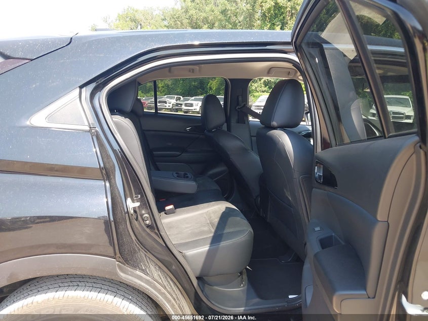 2025 Mitsubishi Eclipse cross VIN JA4ATWAA7SZ042261 IAAI salvage auction — RIGHT FRONT, Salvage Title, sold $8,600 on 2026-07-24 (photo 8)
