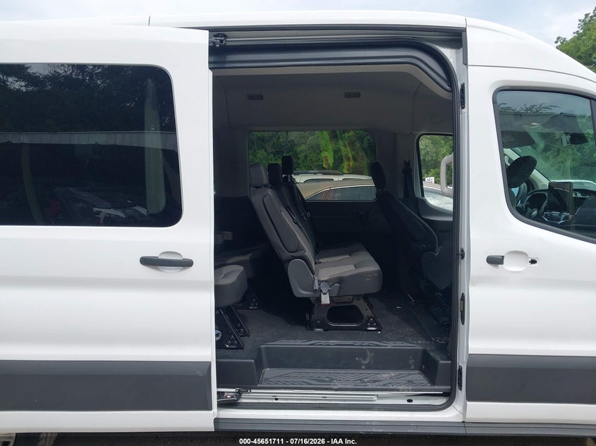 2025 Ford Transit VIN 1FBAX2C80SKA50390 IAAI salvage auction — FRONT END, Salvage Title, sold $33,250 on 2026-07-19 (photo 8)
