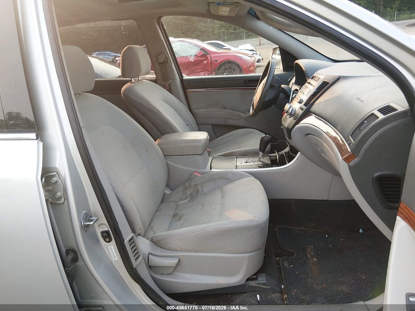 2011 Hyundai Veracruz VIN KM8NUDCC9BU151837 IAAI salvage auction — NORMAL WEAR, Clear (Maryland), sold $650 on 2026-07-29 (photo 5)
