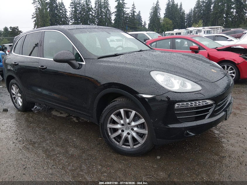 2012 Porsche Cayenne VIN WP1AA2A28CLA12735 IAAI salvage auction — NORMAL WEAR, Clear (Washington), sold $500 on 2026-07-29 (photo 1)