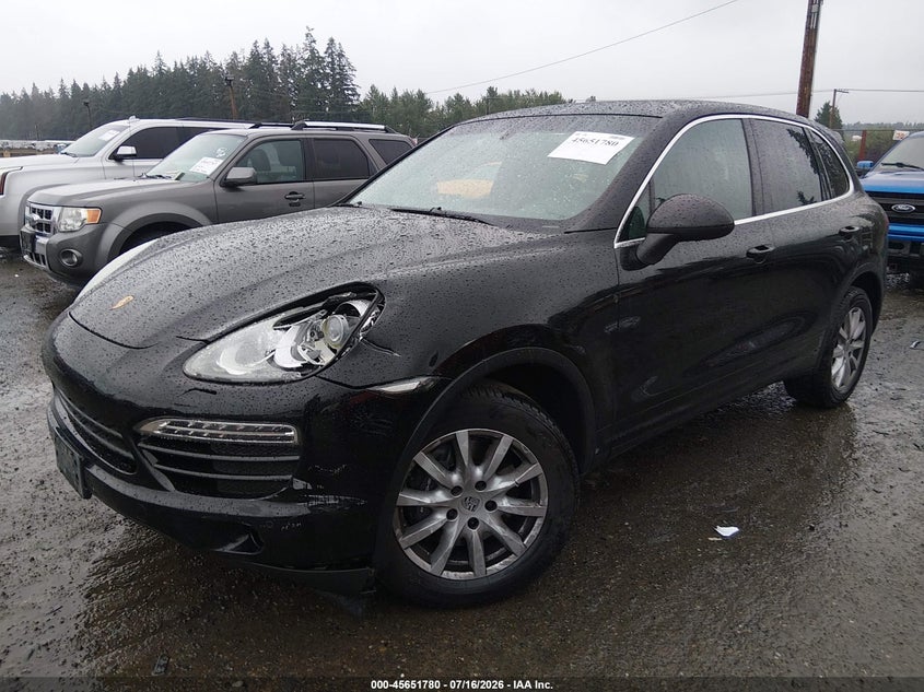 2012 Porsche Cayenne VIN WP1AA2A28CLA12735 IAAI salvage auction — NORMAL WEAR, Clear (Washington), sold $500 on 2026-07-29 (photo 2)