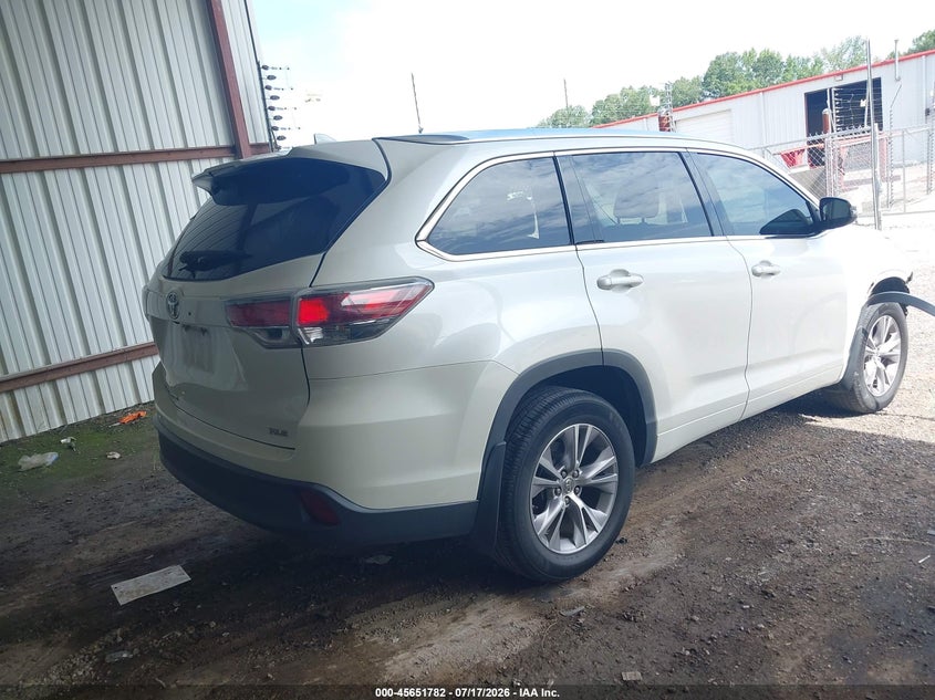 2014 Toyota Highlander VIN 5TDKKRFH7ES028886 IAAI salvage auction — FRONT END, Salvage (Arkansas), sold $5,700 on 2026-08-05 (photo 4)