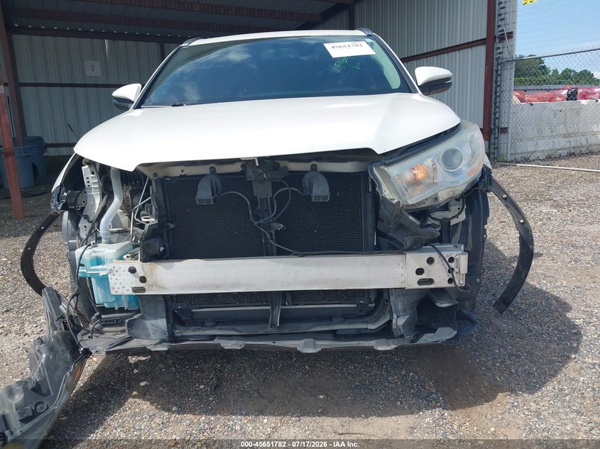 2014 Toyota Highlander VIN 5TDKKRFH7ES028886 IAAI salvage auction — FRONT END, Salvage (Arkansas), sold $5,700 on 2026-08-05 (photo 6)