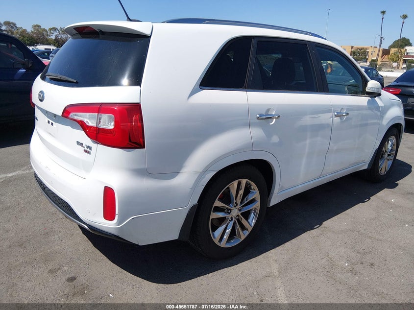2014 Kia Sorento VIN 5XYKW4A7XEG439010 IAAI salvage auction — NORMAL WEAR, Clear - Dealer Only (California), sold $1,300 on 2026-07-30 (photo 4)