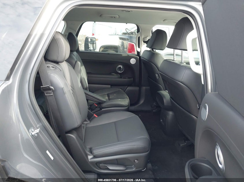 2026 Hyundai Palisade VIN KM8RL5S26TU120274 IAAI salvage auction — FRONT & REAR, Enterprise Vehicles Clear Only (Texas), sold $13,300 on 2026-07-29 (photo 8)