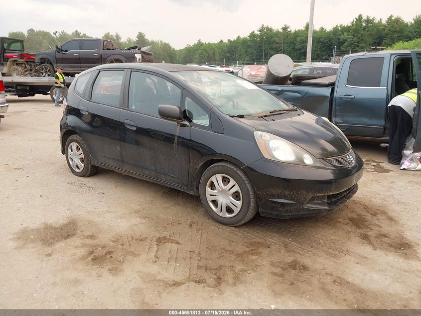 2011 Honda Fit VIN JHMGE8H35BS001860 IAAI salvage auction — NORMAL WEAR, Original (Maine), sold $275 on 2026-07-27 (photo 1)