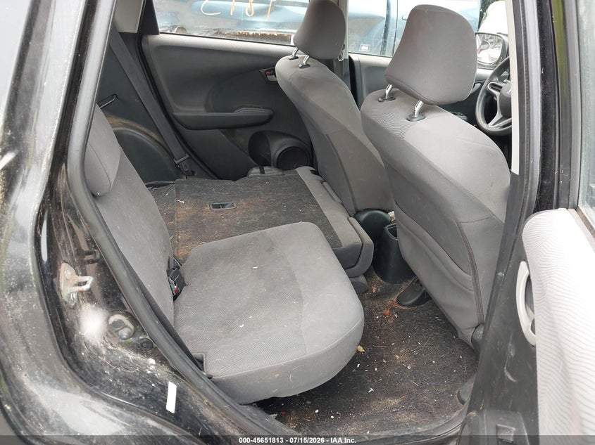 2011 Honda Fit VIN JHMGE8H35BS001860 IAAI salvage auction — NORMAL WEAR, Original (Maine), sold $275 on 2026-07-27 (photo 8)