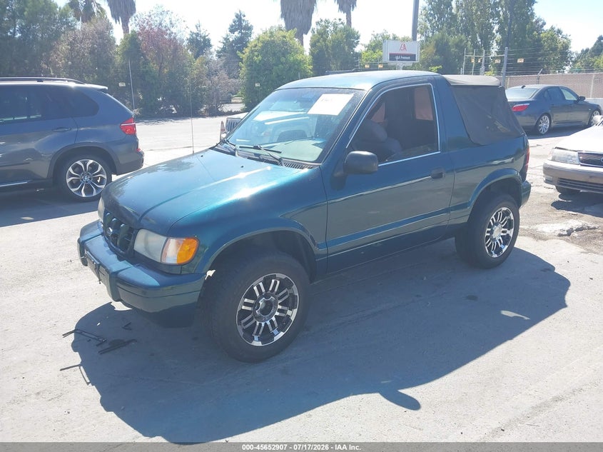 2001 Kia Sportage VIN KNDJB623015705491 IAAI salvage auction — NORMAL WEAR, Clear - Dealer Only (California), sold $325 on 2026-07-29 (photo 2)