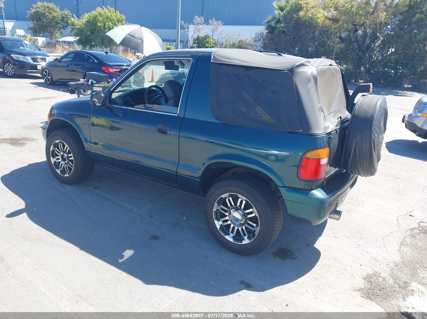 2001 Kia Sportage VIN KNDJB623015705491 IAAI salvage auction — NORMAL WEAR, Clear - Dealer Only (California), sold $325 on 2026-07-29 (photo 3)