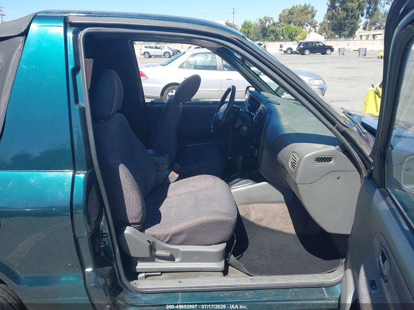 2001 Kia Sportage VIN KNDJB623015705491 IAAI salvage auction — NORMAL WEAR, Clear - Dealer Only (California), sold $325 on 2026-07-29 (photo 5)
