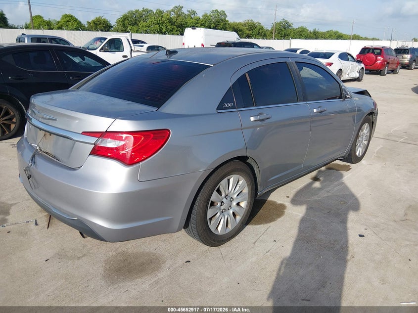 2013 Chrysler 200 VIN 1C3CCBAB0DN640402 IAAI salvage auction — FRONT END, Salvage Title, sold $25 on 2026-09-04 (photo 4)