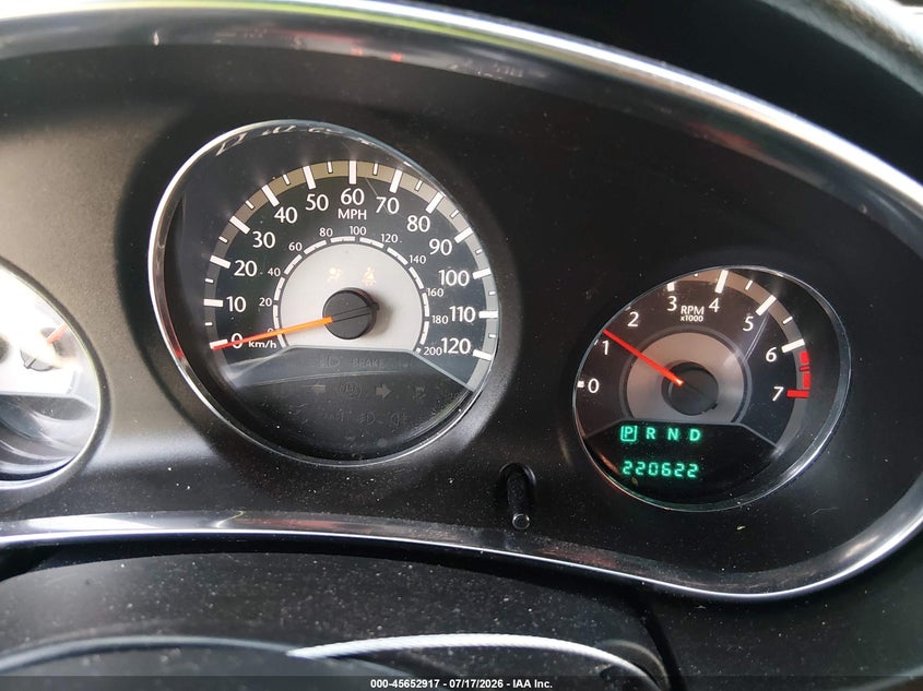 2013 Chrysler 200 VIN 1C3CCBAB0DN640402 IAAI salvage auction — FRONT END, Salvage Title, sold $25 on 2026-09-04 (photo 7)