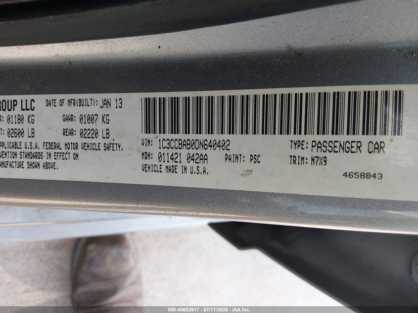 2013 Chrysler 200 VIN 1C3CCBAB0DN640402 IAAI salvage auction — FRONT END, Salvage Title, sold $25 on 2026-09-04 (photo 9)