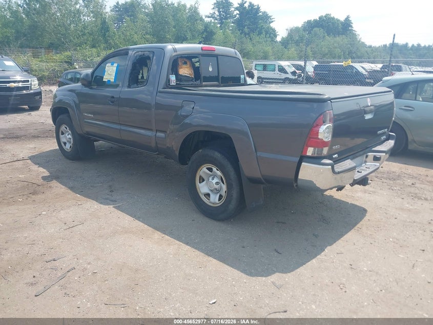 2015 Toyota Tacoma VIN 5TFUU4EN2FX120495 IAAI salvage auction — INTERIOR BURN, Clear (Massachusetts), sold $2,600 on 2026-07-31 (photo 3)