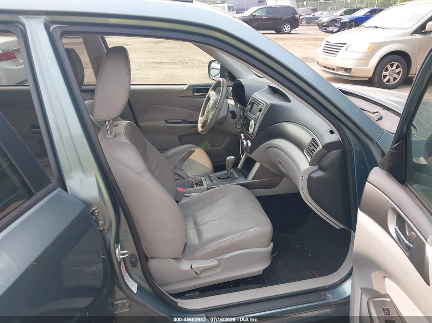 2011 Subaru Forester VIN JF2SHAECXBH745838 IAAI salvage auction — NORMAL WEAR, Clear (Maryland), sold $525 on 2026-07-28 (photo 5)