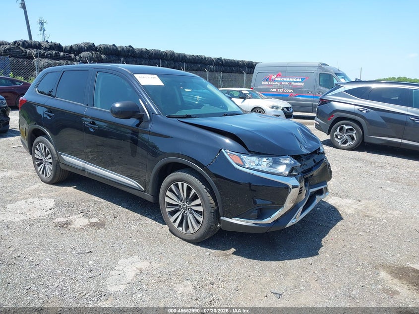 2020 Mitsubishi Outlander VIN JA4AZ3A33LZ044654 IAAI salvage auction — FRONT END, Wait Title, sold $4,600 on 2026-08-23 (photo 1)