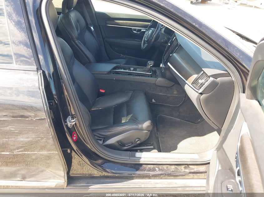 2018 Volvo V90 cross country VIN YV4102NK7J1022466 IAAI salvage auction — SIDE, Wait Title, sold $6,400 on 2026-08-08 (photo 5)