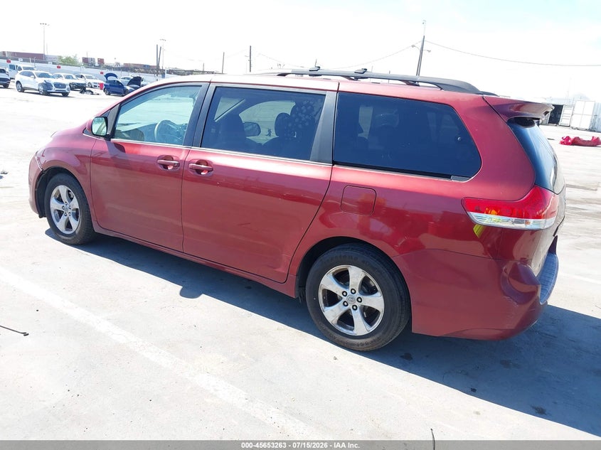 2011 Toyota Sienna VIN 5TDKK3DC0BS011024 IAAI salvage auction — NORMAL WEAR, Clear - Dealer Only (California), sold $650 on 2026-07-29 (photo 3)