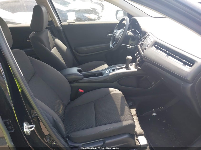2020 Honda Hr-v VIN 3CZRU5H3XLM712499 IAAI salvage auction — REAR END, Wait Title, sold $7,100 on 2026-08-31 (photo 5)
