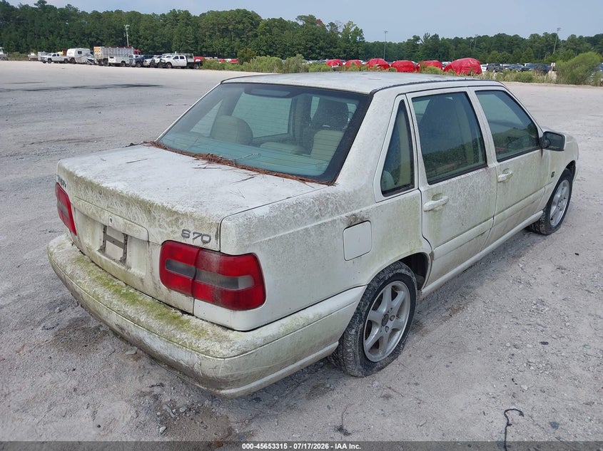 1999 Volvo S70 VIN YV1LS55AXX2621616 IAAI salvage auction — NORMAL WEAR, Clear-Dealer Only (North Carolina), sold $25 on 2026-07-28 (photo 4)