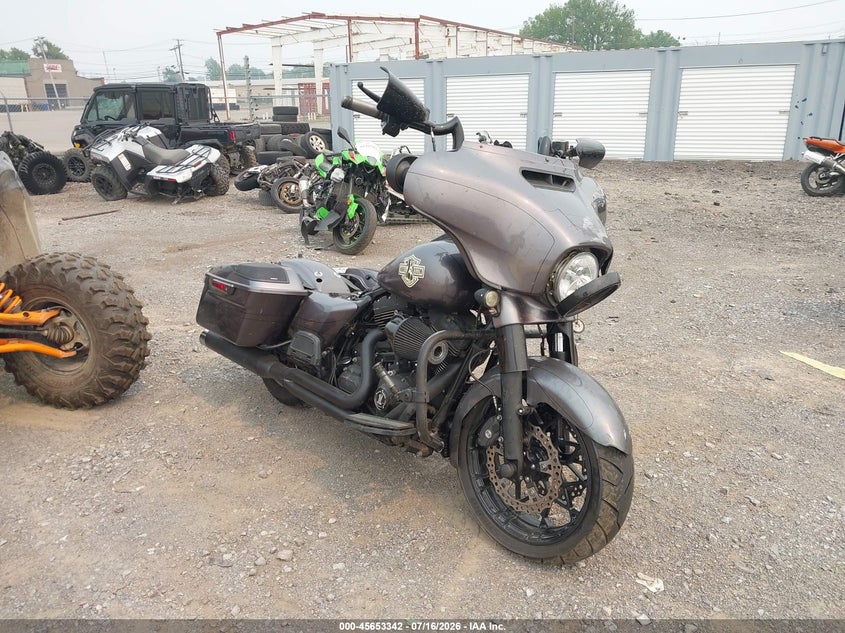 2014 Harley-davidson Street glide VIN 1HD1KRM13EB703088 IAAI salvage auction — FRONT END, Salvage Title, sold $1,900 on 2026-10-08 (photo 1)