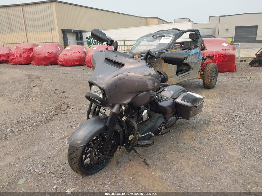 2014 Harley-davidson Street glide VIN 1HD1KRM13EB703088 IAAI salvage auction — FRONT END, Salvage Title, sold $1,900 on 2026-10-08 (photo 2)
