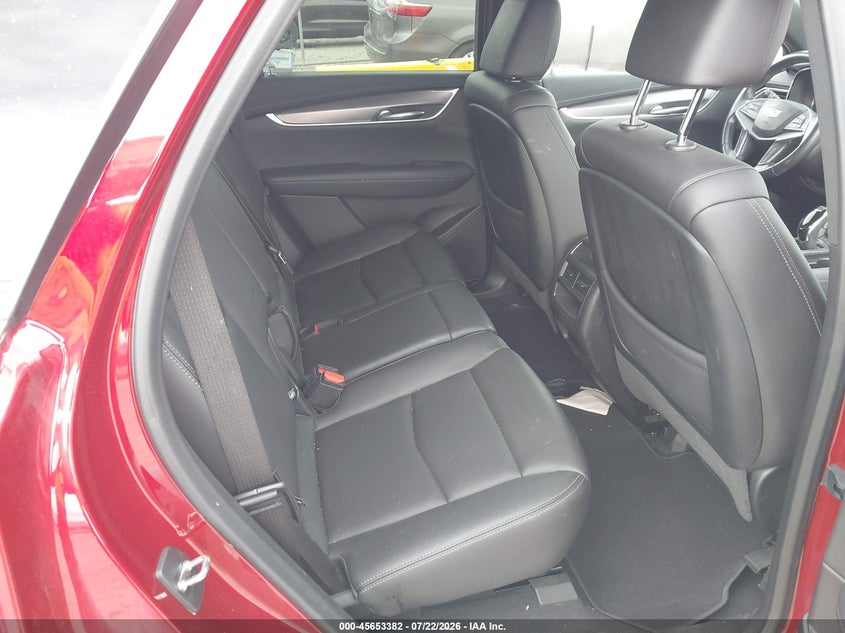 2022 Cadillac Xt5 VIN 1GYKNBR42NZ111187 IAAI salvage auction — FRONT END, Salvage (Wisconsin), sold $2,350 on 2026-07-25 (photo 8)