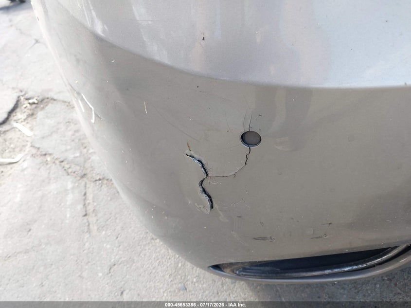 2013 Hyundai Azera VIN KMHFH4JGXDA230761 IAAI salvage auction — NORMAL WEAR, Clear - Dealer Only (California), sold $100 on 2026-07-28 (photo 6)