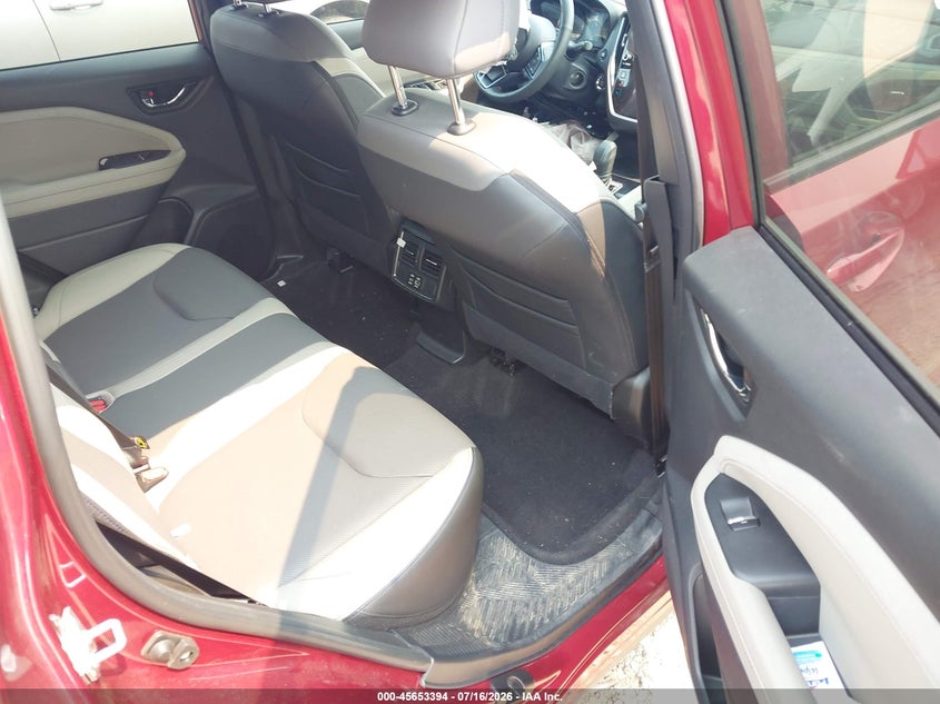 2025 Subaru Forester VIN JF2SLDRC2SH522168 IAAI salvage auction — FRONT END, Wait Title, sold $8,200 on 2026-08-27 (photo 8)