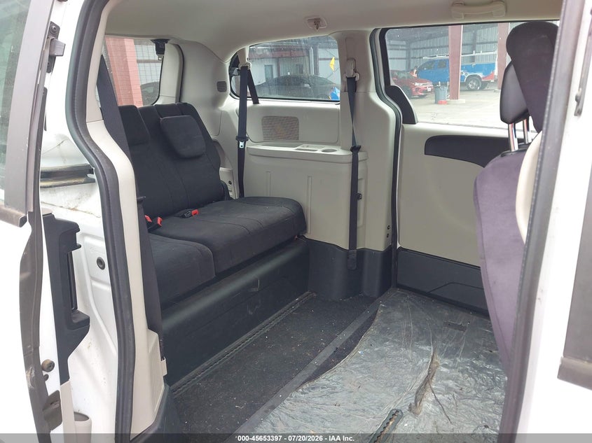 2013 Dodge Caravan VIN 2C4RDGBG7DR814088 IAAI salvage auction — NORMAL WEAR, Wait Title, sold $15,000 on 2026-08-25 (photo 8)