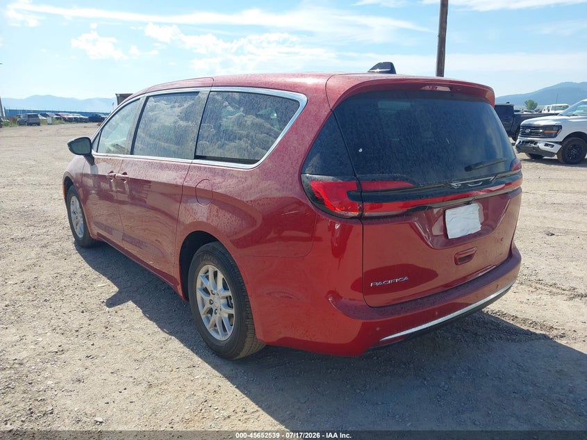 2027 Chrysler Pacifica VIN 2C4RC1BG8VR553216 IAAI salvage auction — FRONT END, Enterprise Vehicles Clear Only (Montana), sold $22,500 on 2026-07-30 (photo 3)