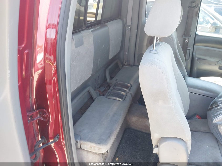2005 Toyota Tacoma VIN 5TETX22N15Z033206 IAAI salvage auction — NORMAL WEAR, Clear - Dealer Only (California), sold $2,250 on 2026-07-23 (photo 8)